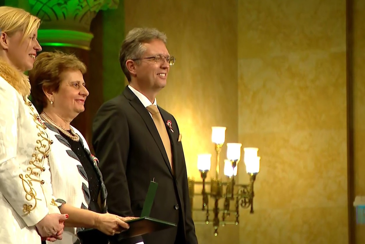 ME-MFK - Prof. Dr. Velledits Felicitász állami kitüntetése