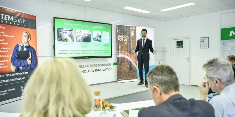 XVIII. Országos Középiskolai Földtudományi Diákkonferenciát rendeztünk 